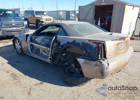 2005 Cadillac Xlr Standard z USA, uszkodzony, nr VIN 1G6YV34AX55601647